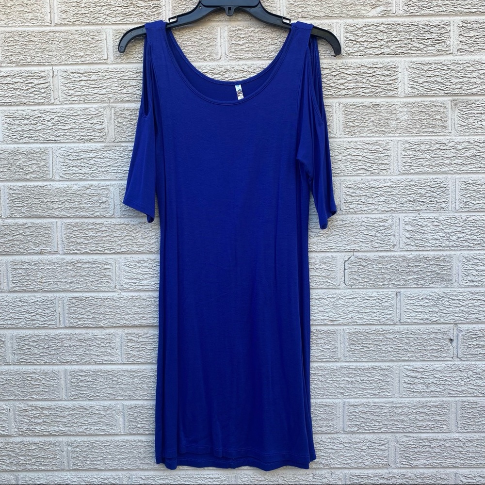 Peekaboo shoulder dress